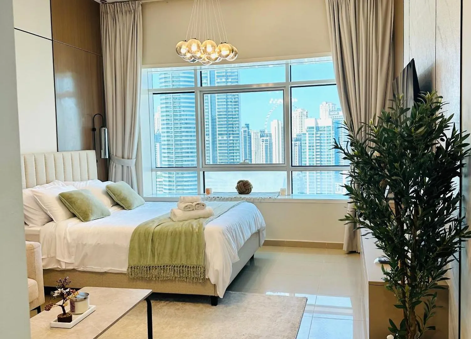 Lake City Tower Dubai